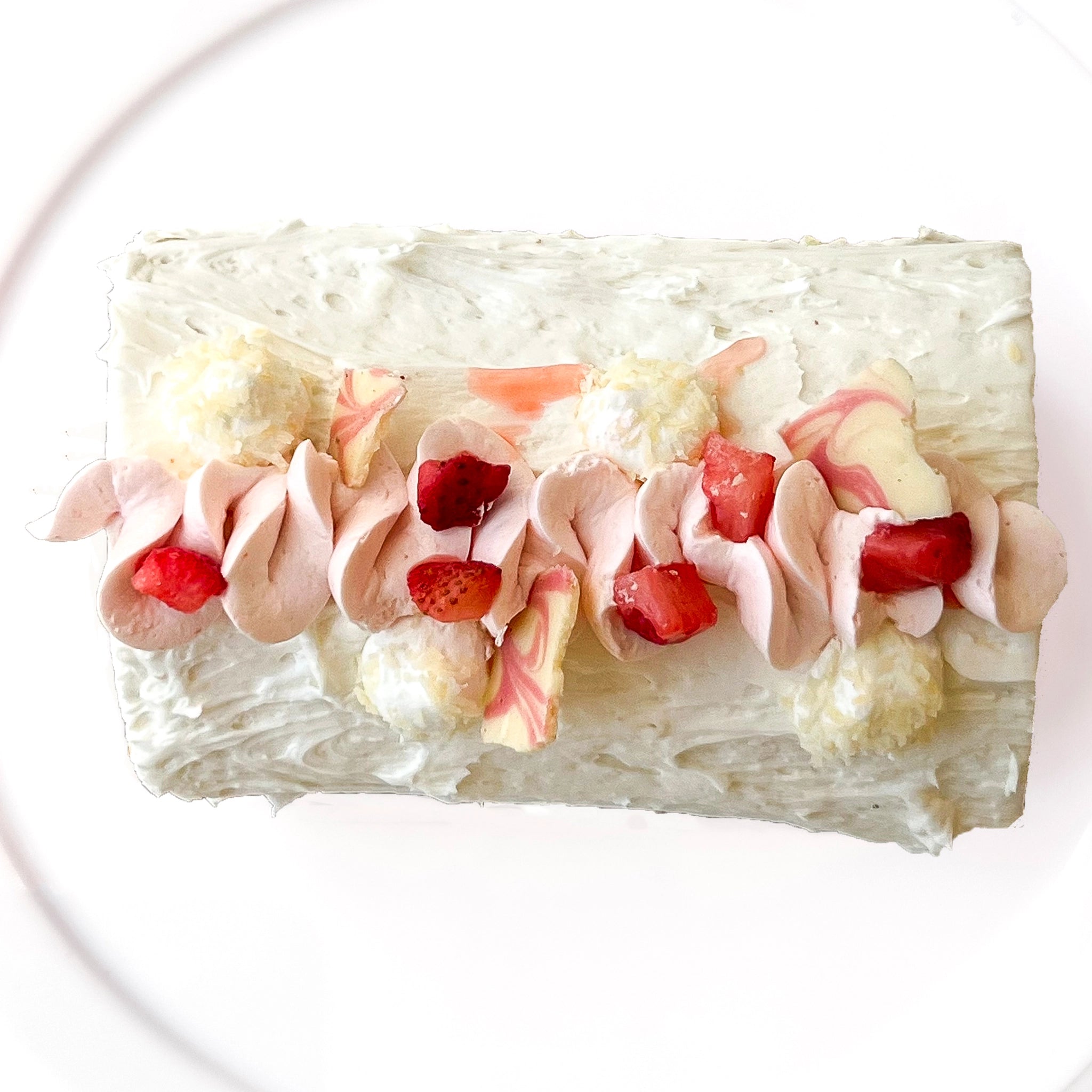 bûche vanille fraise